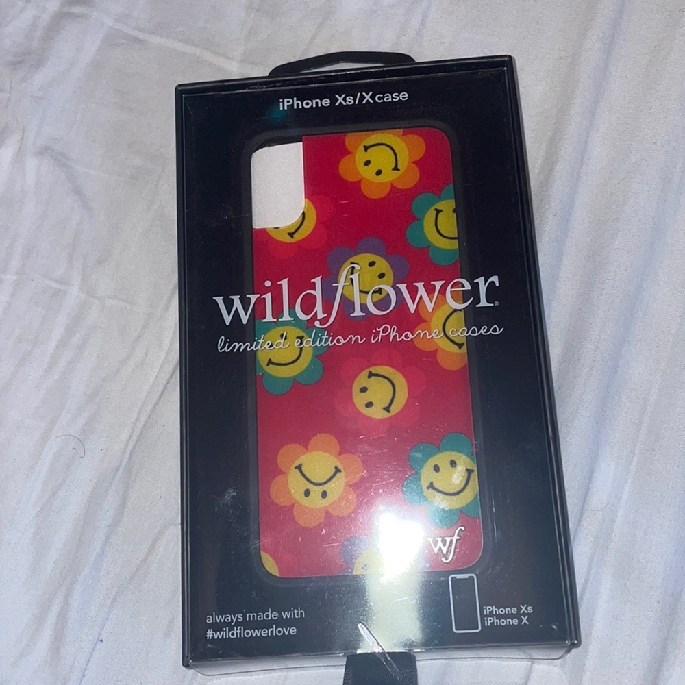 Wildflower 70s smiles flower